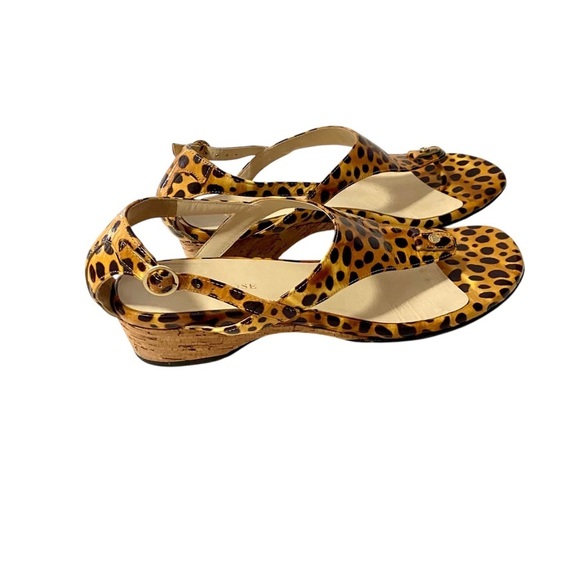 Taryn Rose Kat Low-Wedge Thong Sandals 8.5 Patent Leather Leopard Animal Print - Picture 1 of 15